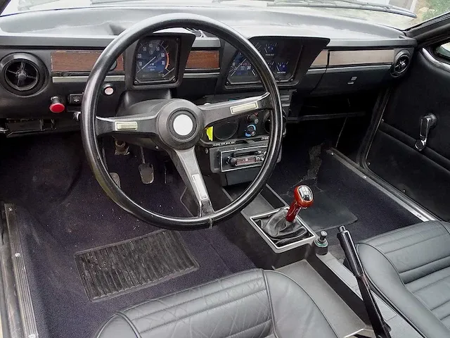 Alfa romeo alfetta gtv 2000 - afbeelding 27 van  48