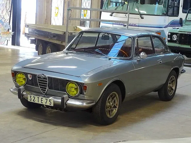Alfa romeo giulia sprint gt - afbeelding 1 van  48
