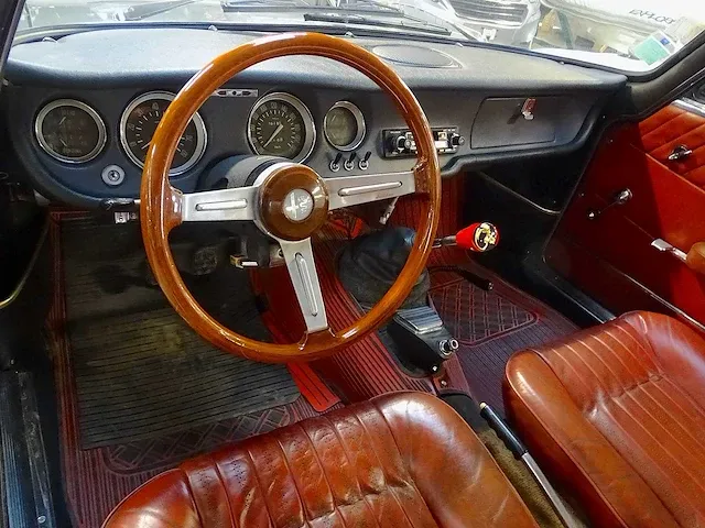 Alfa romeo giulia sprint gt - afbeelding 25 van  48