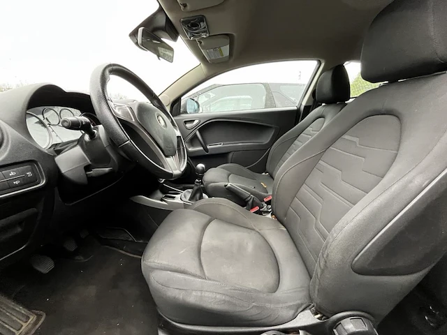 Alfa romeo mito 1.4i junior,2014 - afbeelding 8 van  47