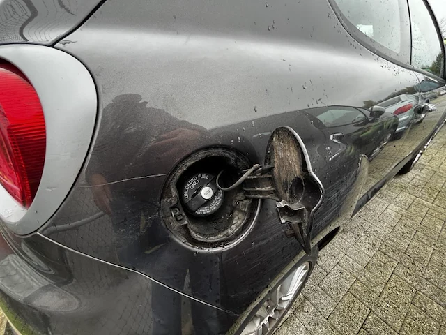 Alfa romeo mito 1.4i junior,2014 - afbeelding 13 van  47