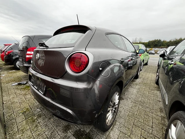 Alfa romeo mito 1.4i junior,2014 - afbeelding 23 van  47