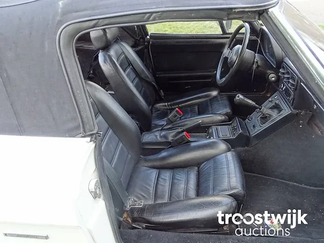 Alfa romeo spider 2.0 veloce - afbeelding 8 van  36