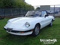 Alfa romeo spider 2.0 veloce - afbeelding 1 van  36