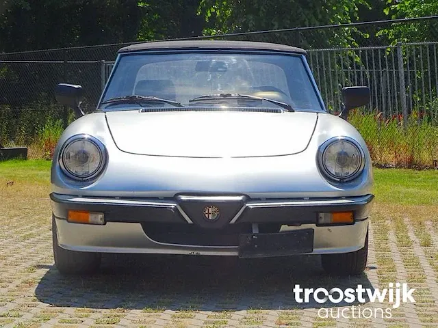Alfa romeo spider 2000 - afbeelding 52 van  55