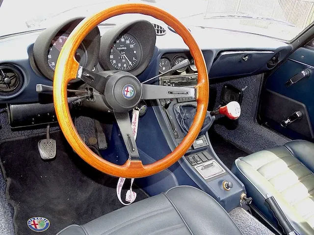 Alfa romeo spider 2.0 - afbeelding 25 van  49