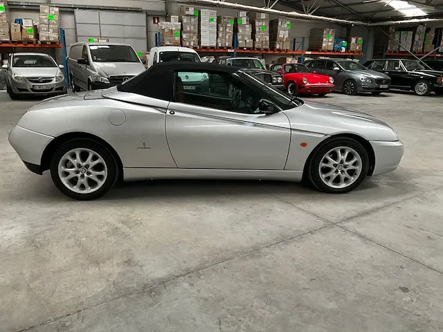 Alfa romeo spider - afbeelding 6 van  35