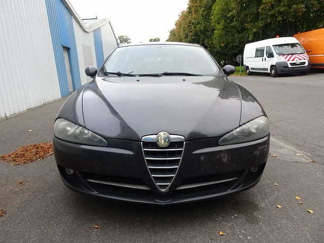 Alfa romeo - afbeelding 12 van  19