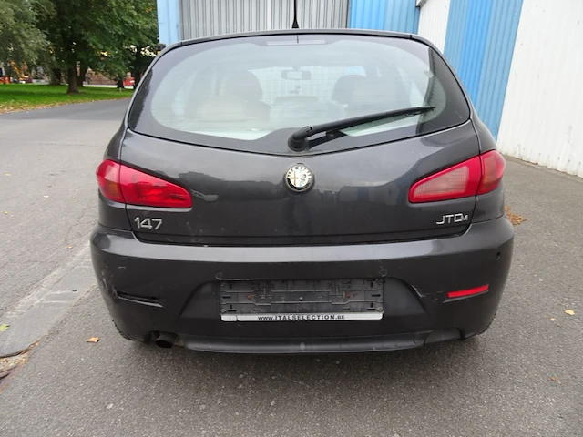 Alfa romeo - afbeelding 14 van  19