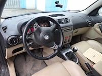 Alfa romeo - afbeelding 16 van  19