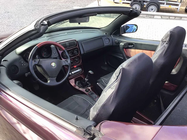 Alfa spider cabriolet oldtimers > 15 - afbeelding 13 van  31