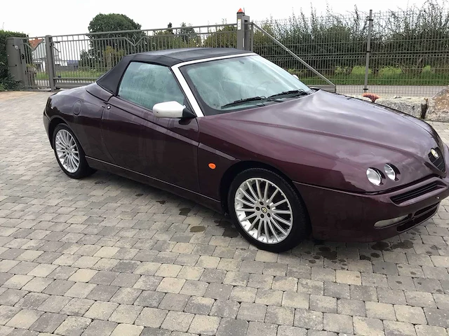 Alfa spider cabriolet oldtimers > 15 - afbeelding 28 van  31