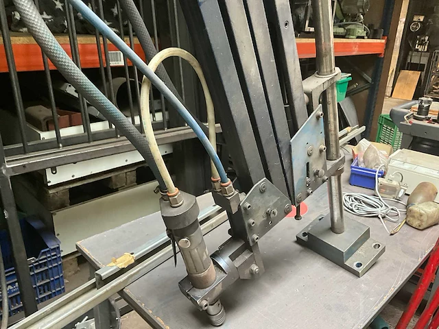 Alia jcx 16 hv1 pneumatische tafeltapper - afbeelding 5 van  6