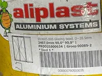 Aliplast metaalbewerkingsmachine - afbeelding 3 van  6