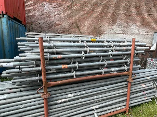 All round staanders - afbeelding 1 van  4