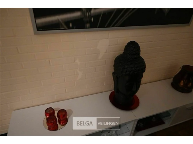 Alle decoratie in de living en alle matten - afbeelding 2 van  9