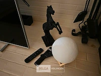 Alle decoratie in de living en alle matten - afbeelding 6 van  9