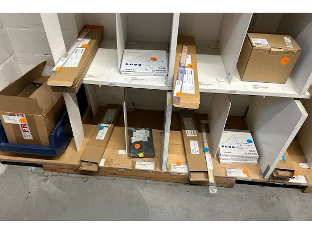 Alle inhoud lokaal leds, ledstrips, ledflexconnectoren - afbeelding 3 van  13