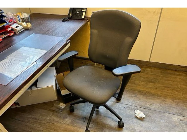 Alle losse inhoud bureau - afbeelding 7 van  7