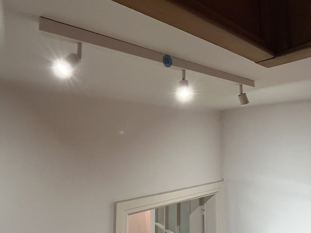 Alle opbouw verlichting dressing, slaapkamer, volledige traphal - afbeelding 3 van  7