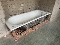 Alle verwarmingen in oud gedeelte + badkuipen - afbeelding 8 van  21