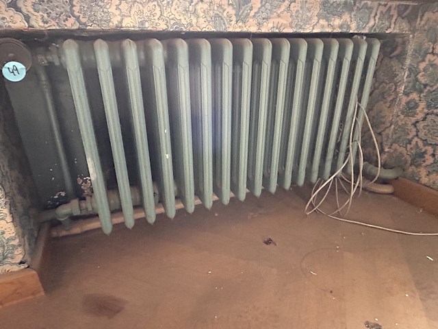 Alle verwarmingen in oud gedeelte + badkuipen - afbeelding 15 van  21