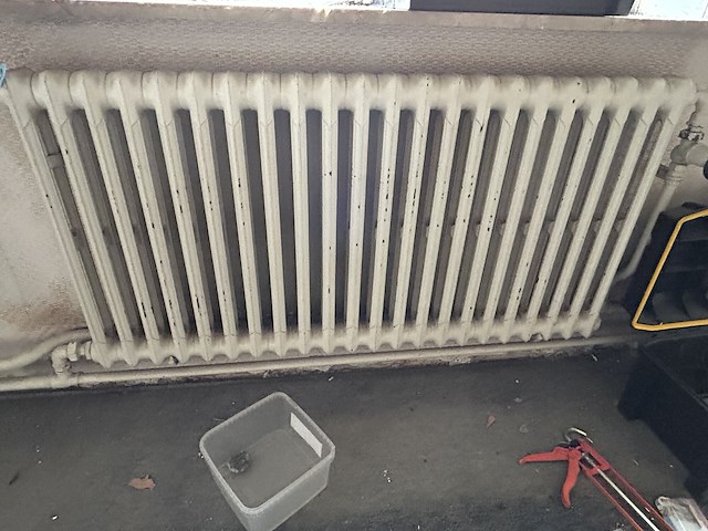 Alle verwarmingen in oud gedeelte + badkuipen - afbeelding 17 van  21