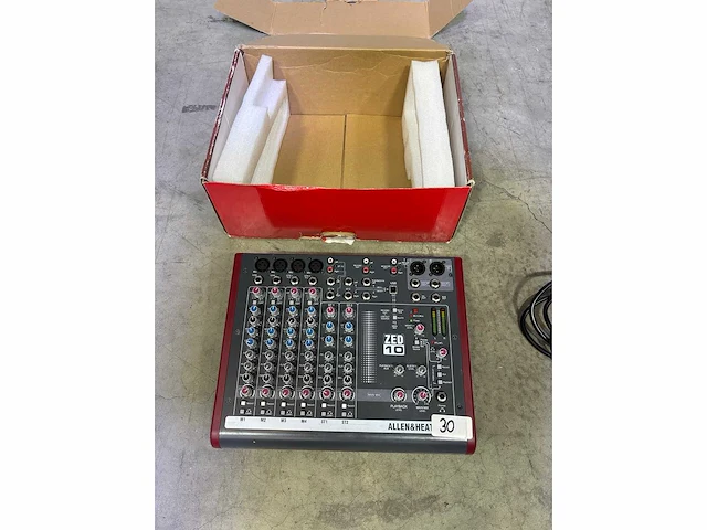 Allen & heath - zed10 - analoge mengtafel - afbeelding 1 van  1