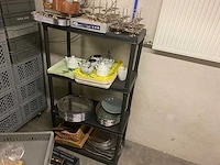 Allerlei keukengerei - afbeelding 1 van  5