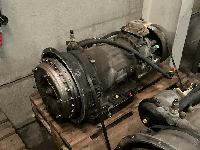 Allison versnellingsbak mt635 8x - afbeelding 8 van  31