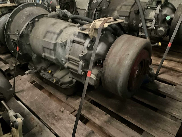 Allison versnellingsbak mt635 8x - afbeelding 15 van  31