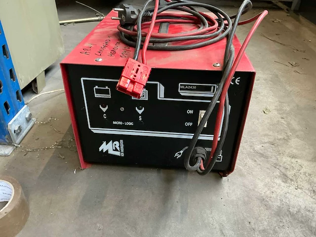 Alto encore s class straatveegmachine - afbeelding 9 van  17