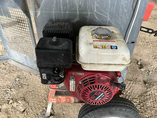 Altrad betonmolen benzine 400l - afbeelding 3 van  12