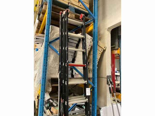 Altrex 3-delige ladder - afbeelding 4 van  6