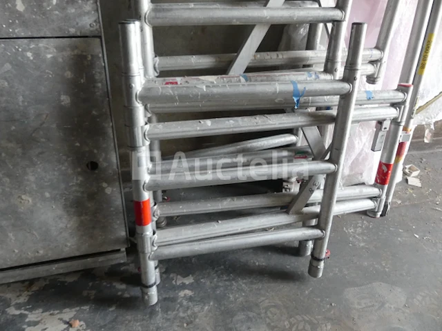 Altrex 5400 steiger - afbeelding 1 van  5