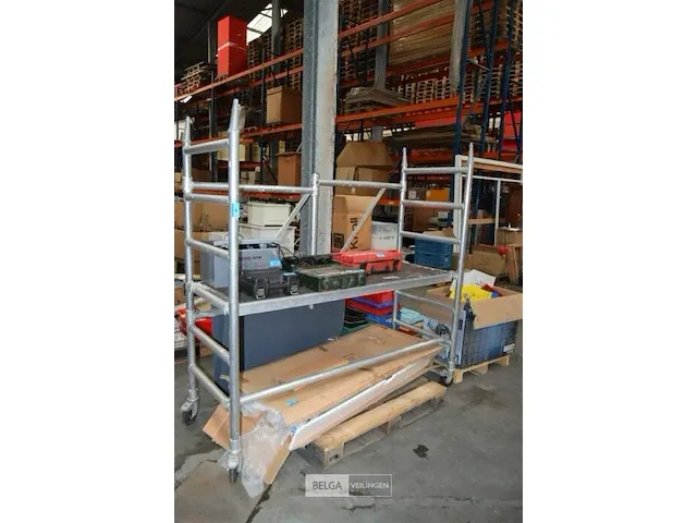 Altrex aluminium stelling op wielen afm ± 200 x 0,70x 200 - afbeelding 3 van  10