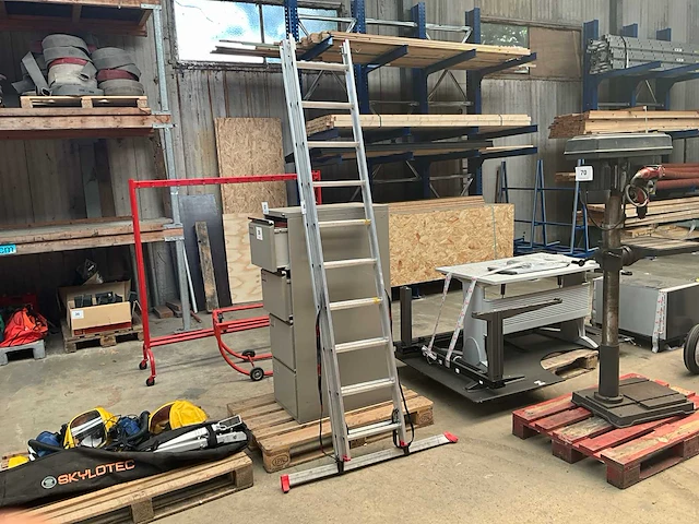 Altrex ar 3070 2-delige ladder - afbeelding 1 van  5