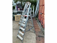 Altrex d 806 vouwladder - afbeelding 1 van  2