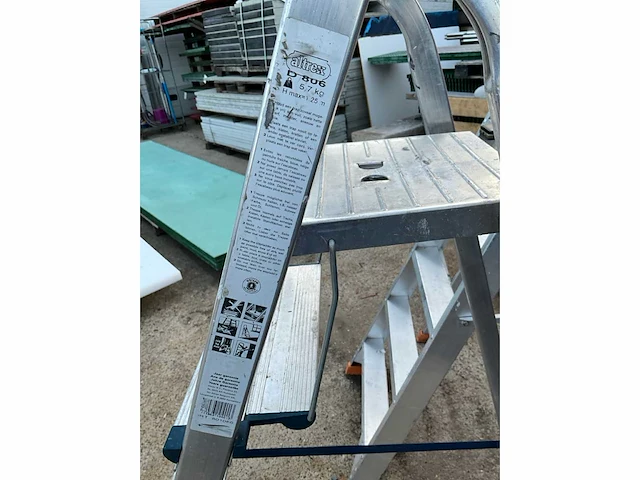 Altrex d 806 vouwladder - afbeelding 2 van  2