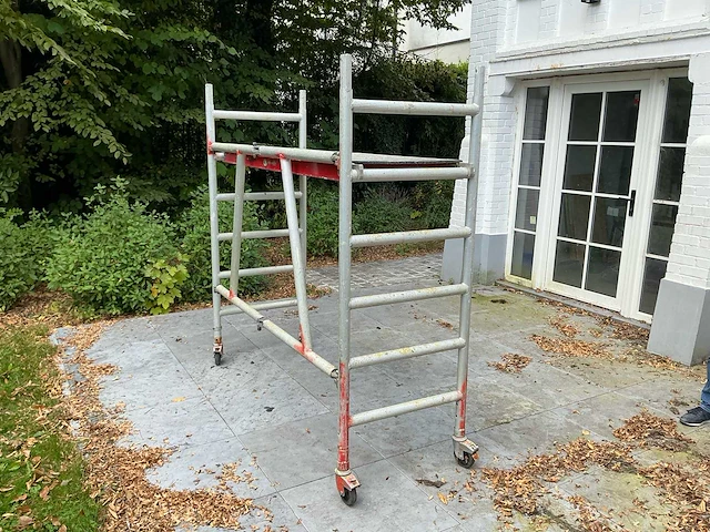 Altrex fiber deck steiger - afbeelding 5 van  10