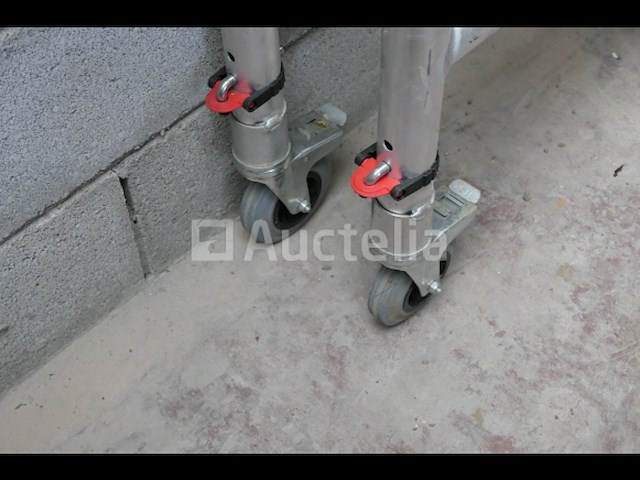 Altrex opvouwbare steiger - afbeelding 11 van  12