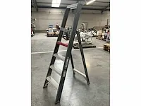 Altrex pro feo 4 vouwladder - afbeelding 1 van  3