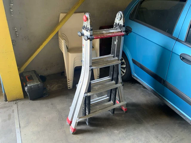 Altrex pro + plooiladder - afbeelding 1 van  3