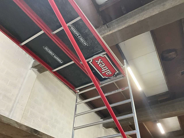 Altrex rolsteiger - afbeelding 4 van  4