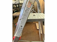Altrex. s 506 trapladder. - afbeelding 3 van  3