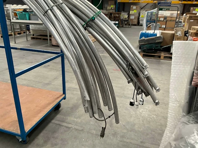 Alu gebogen truss (100x) - afbeelding 22 van  28