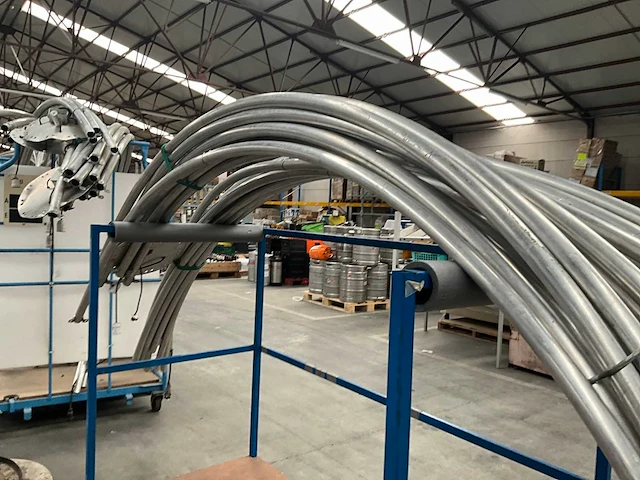 Alu gebogen truss (100x) - afbeelding 23 van  28