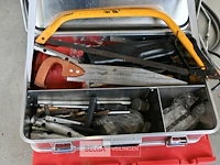 Alu koffer met gereedschap - afbeelding 2 van  2
