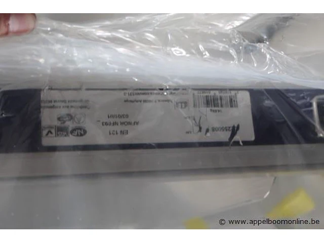 Alu ladder 8x2 sporten tubesca - afbeelding 3 van  3