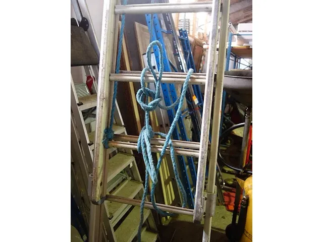 Alu ladder - afbeelding 2 van  2